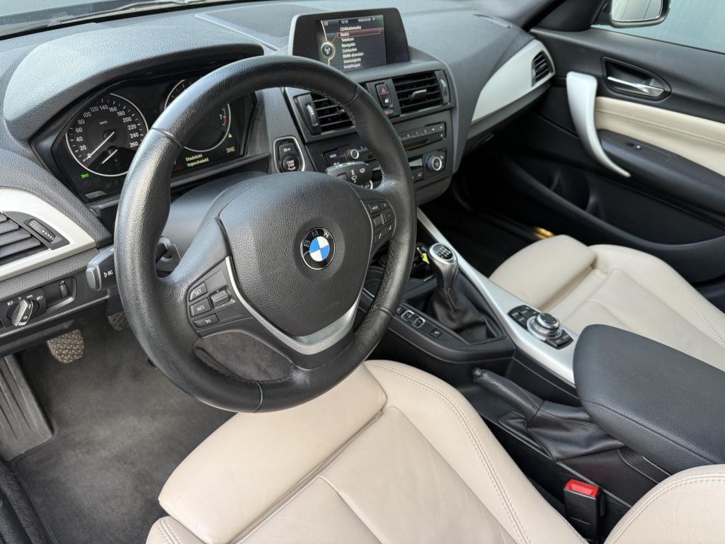 BMW 1 Serie 116i 136pk upgrade edition sportline 5-drs