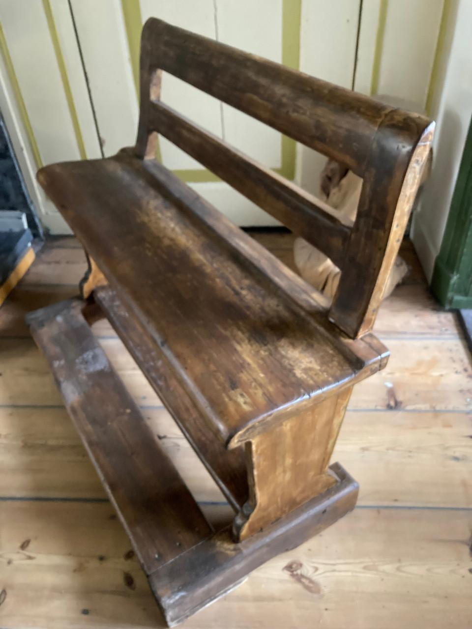 Antiek oud schoolbankje / halbankje hout