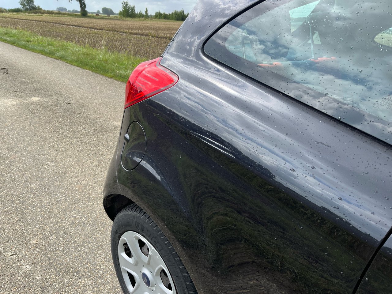 Ford Ka 1.2 2011 Zwart Elek. Ramen + spieg. Airco