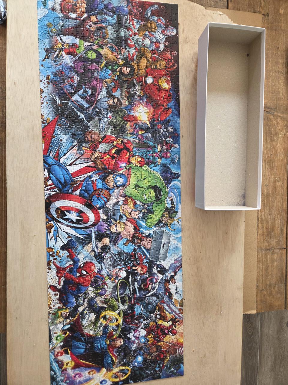 Marvel puzzel 1000 stukjes (compleet)