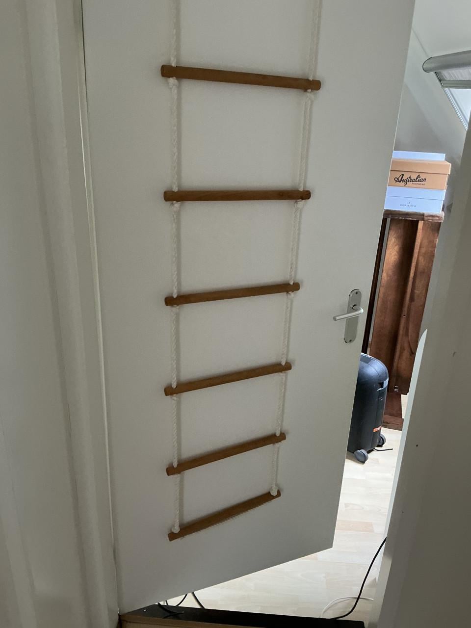 Touwladder voor kinderkamer, zie foto’s
