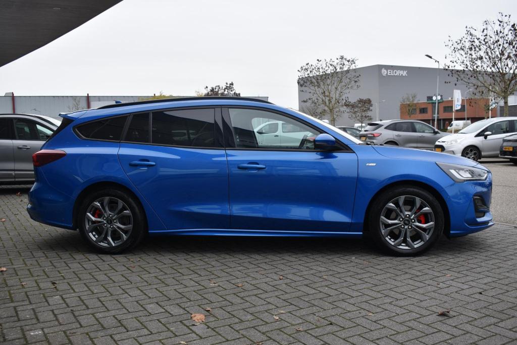 Ford Focus wagon 1.0 ecoboost hybrid st line x | climate control | adaptiev