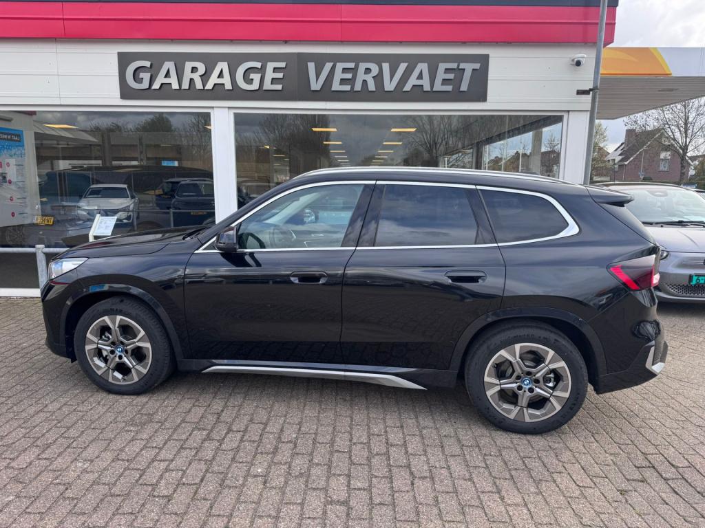 BMW Ix1 edrive20 67 kwh x-line