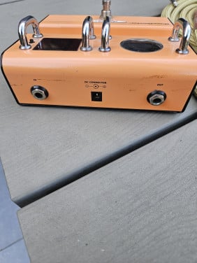 Werkende Ashdown BassOmeter voor bas/gitaar met de iconische VU-meter...