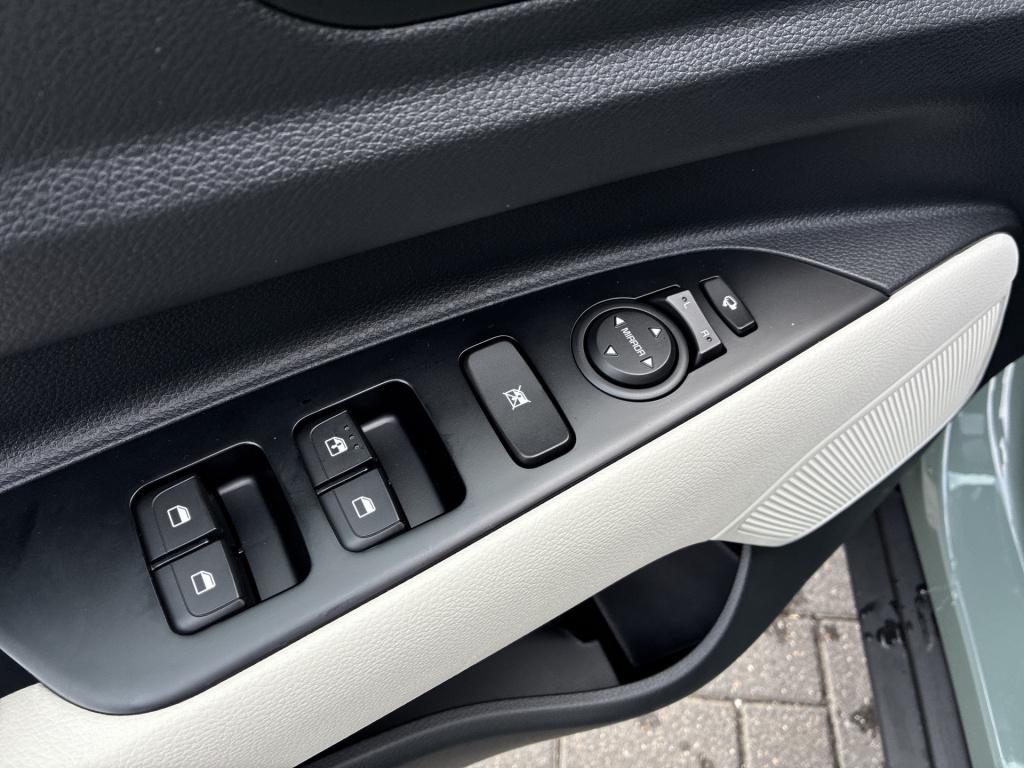 Kia Stonic 1.0 t-gdi mhev gt-line | demontratie auto | licht metalen wielen
