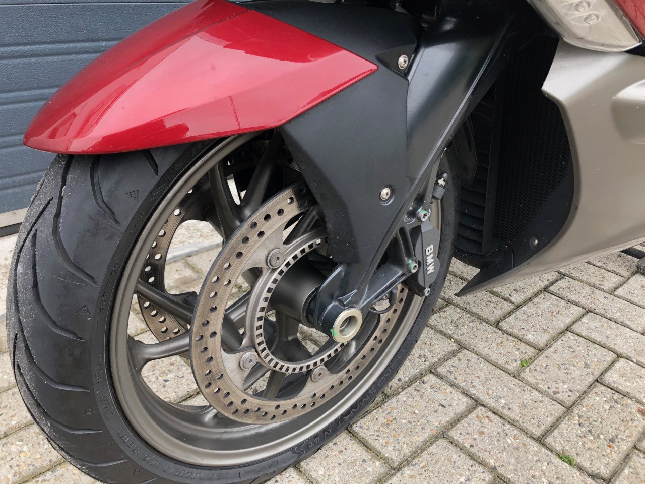 BMW K1600GT uit 2011 met 49dkm, cruisecontrol, audio, centrale vergr. €8950