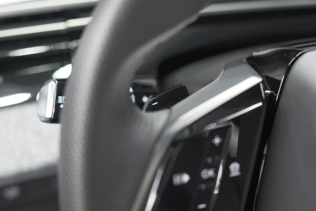 Peugeot 3008 hybrid 136 e-dsc6 gt | panoramadak | focal hifi pack| 360 came