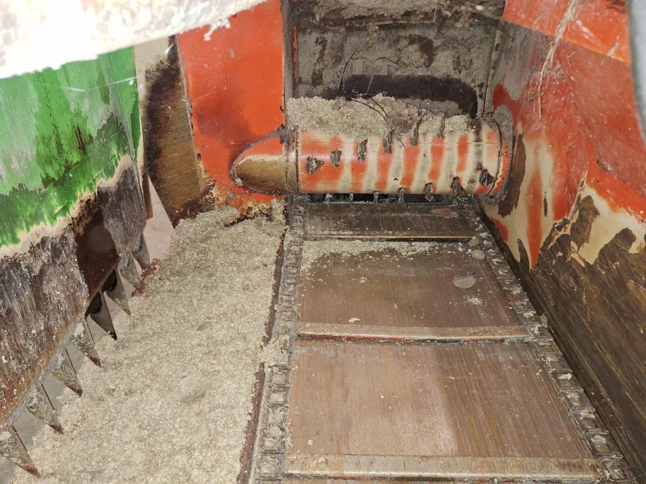 Kuilhapper / voerbak