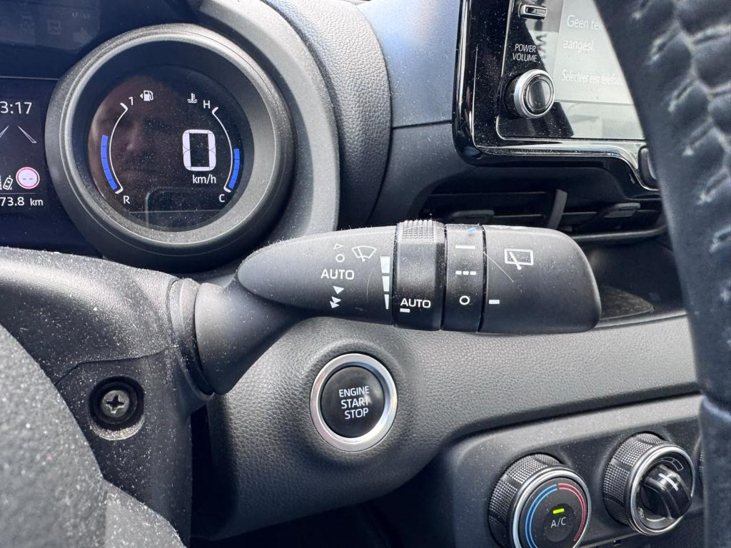Toyota Yaris 1.5 vvt-i dynamic