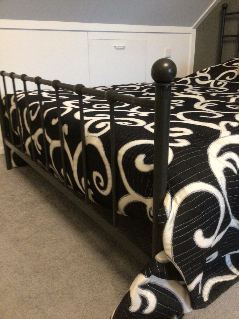 Bed incl matras. 140x200