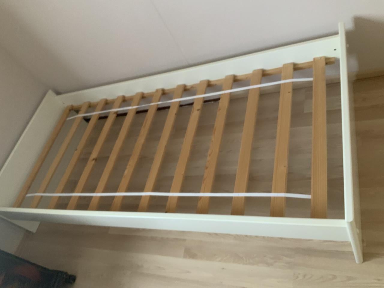 Bed met lattenbodem