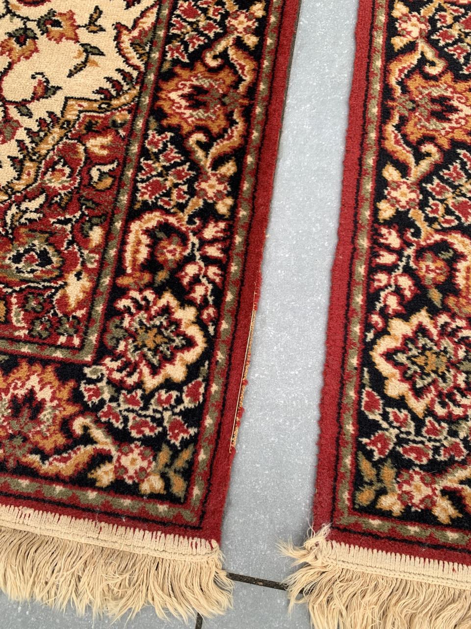 ✨Twee Super Leuke Middelgrote Vintage Kleedjes✨190x90 cm.