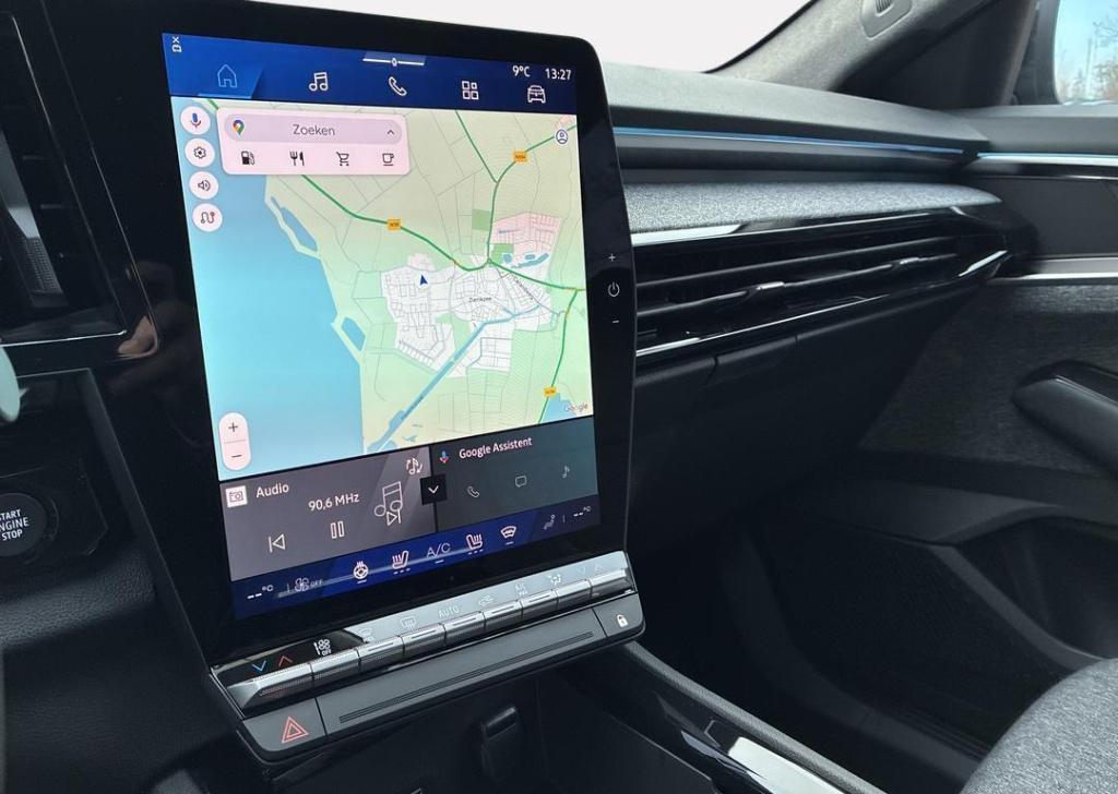 Renault Espace e-tech full hybrid 200 techno 7p. - nieuw model / pack solid