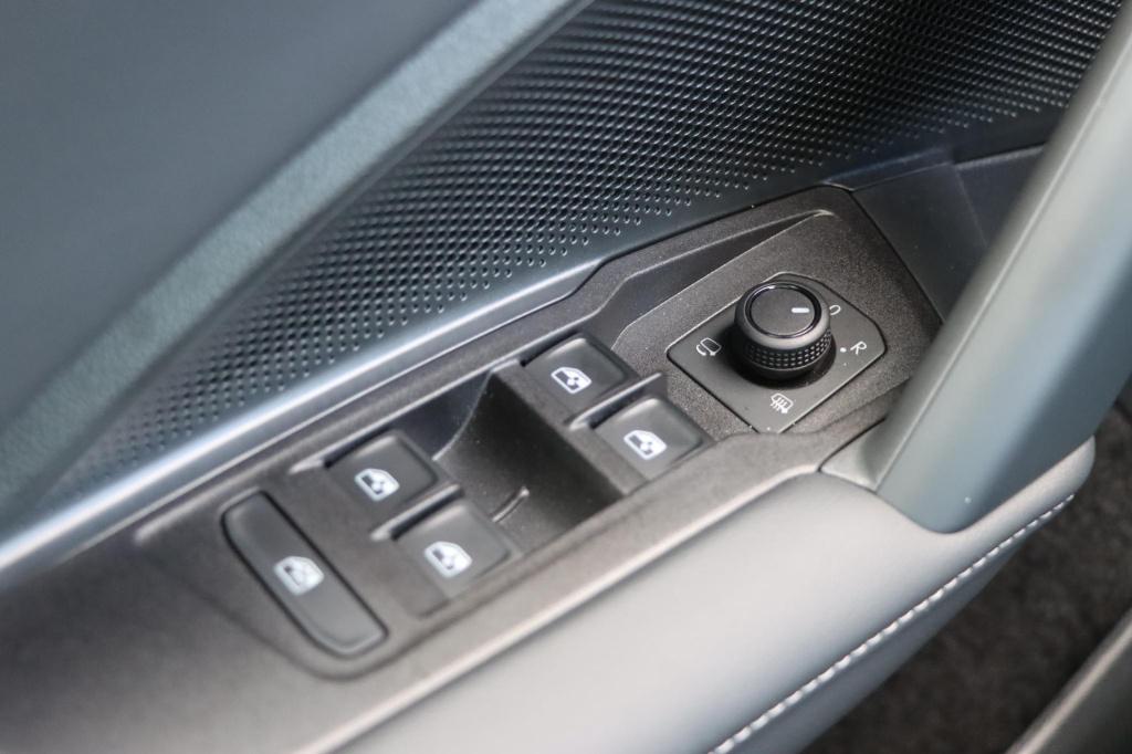 Volkswagen Tiguan 1.5 ehybrid life edition 204pk dsg6
