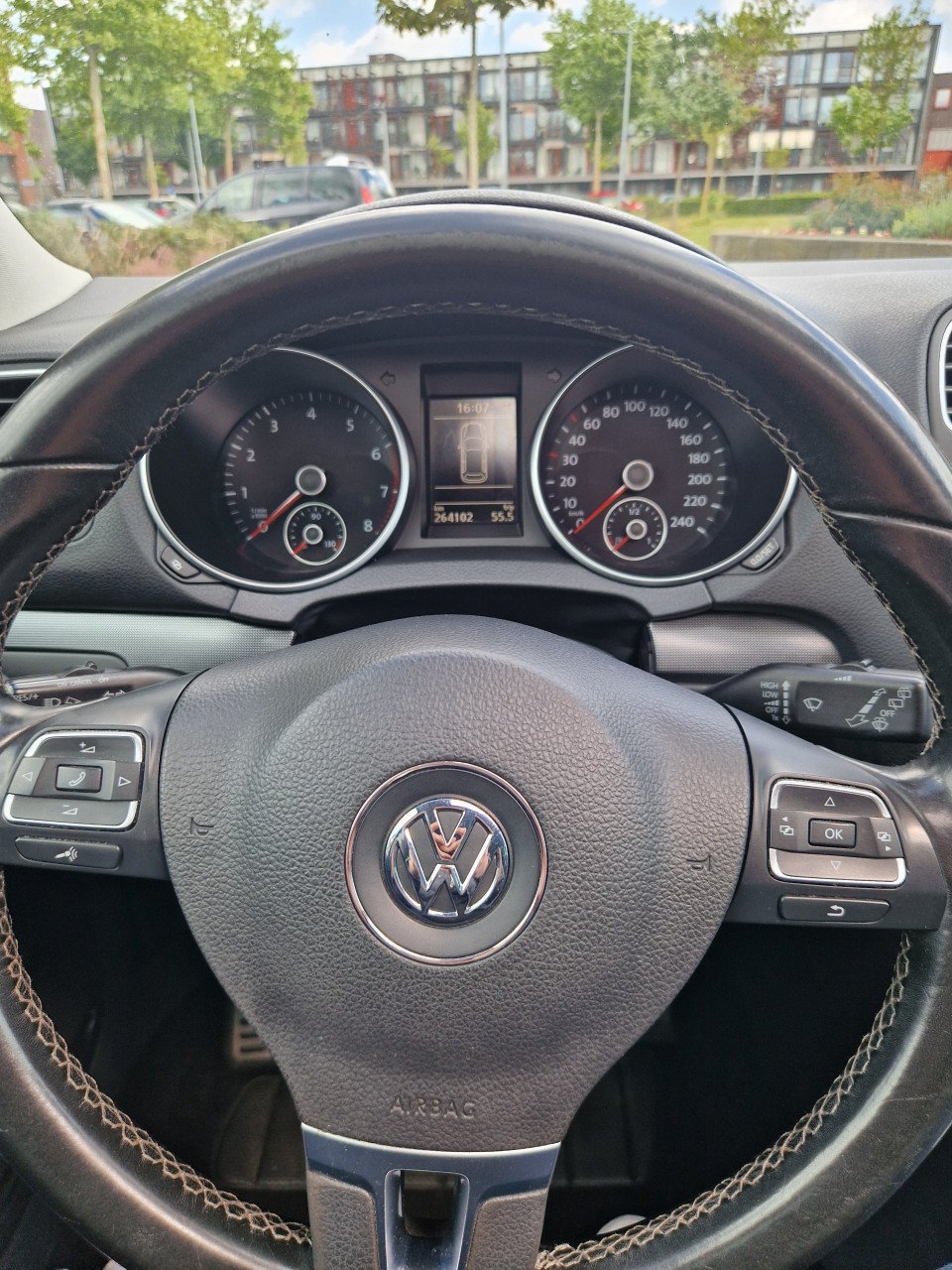 Te Koop Volkswagen Golf 6 1.2 TSI ( Nieuw APK )
