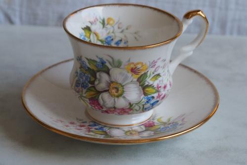 Royal Heritage kop en schotel