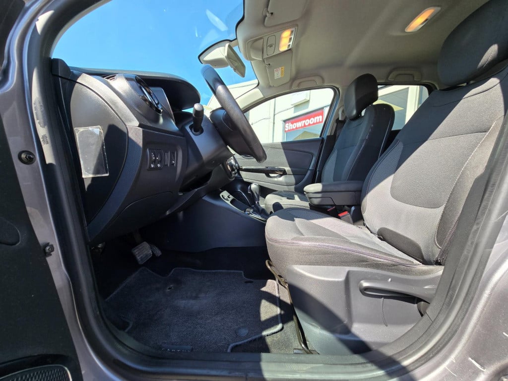 Renault Captur 1.2 tce helly hansen, automaat!