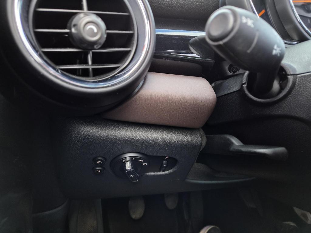Mini 5-deurs 1.5 cooper chili business