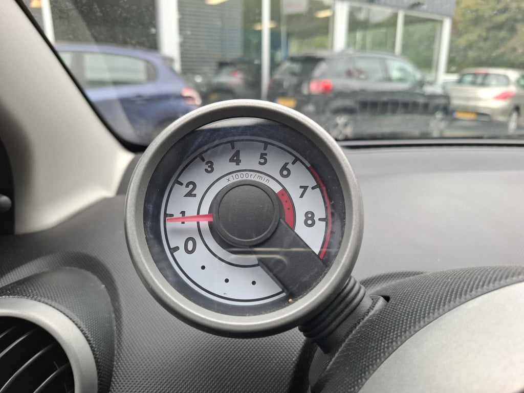 Peugeot 107 1.0i 12v active premium 5-drs airco/led
