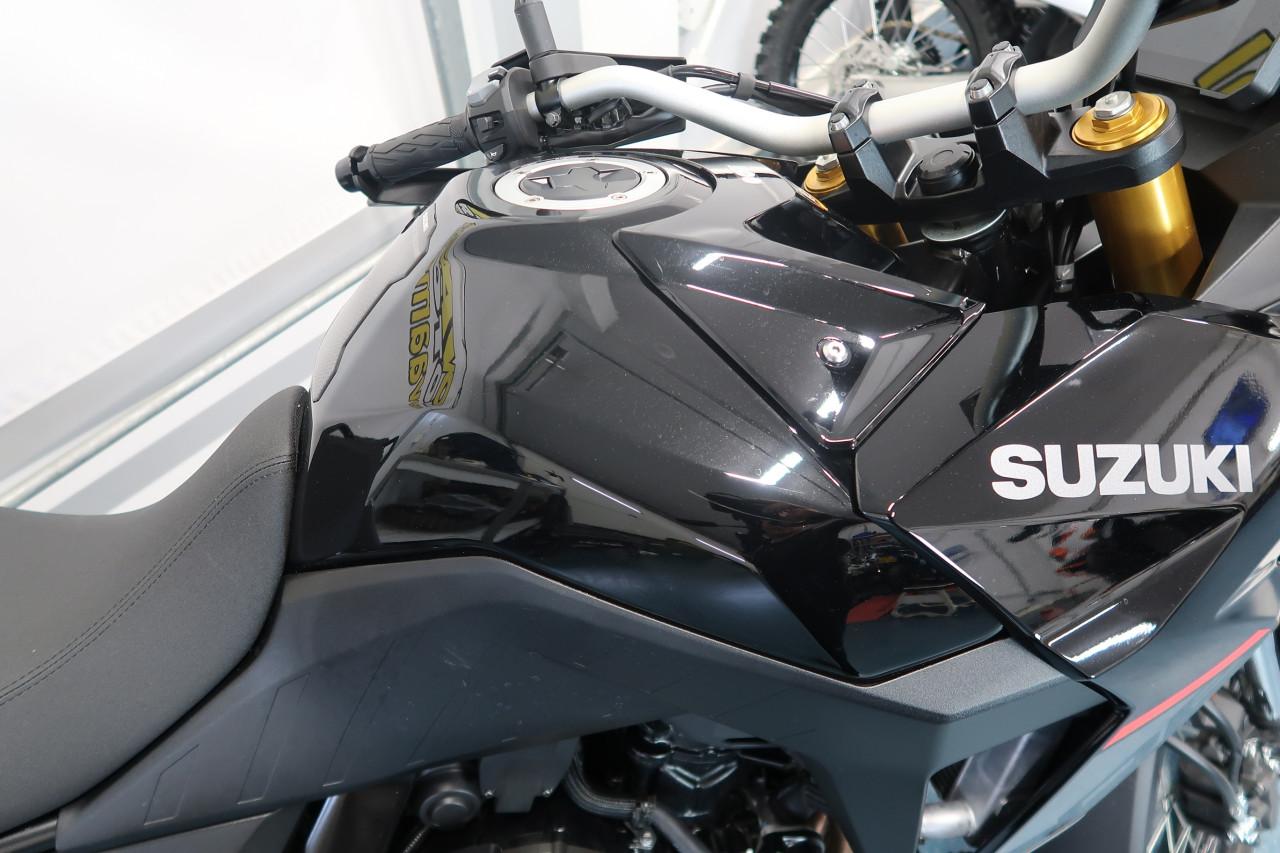 Suzuki V-Strom 800DE 2025 BTW motor
