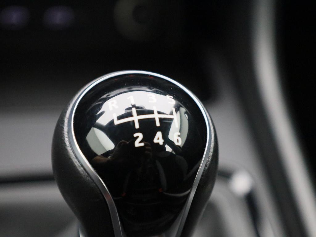 Seat Ateca 1.0 tsi reference | lmv | parkeer sensoren | climate control | a