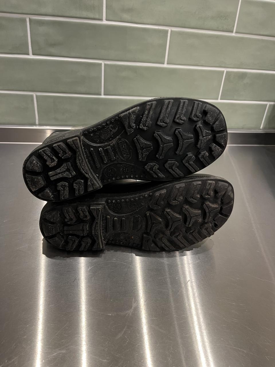 Nieuwe rubber (werk)laarzen mt 39