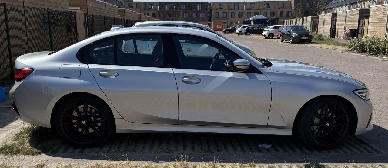 BMW 330e High Executive | 2 jr. Gratis Onderhoud | Leder |  LED