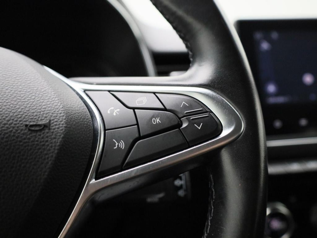 Renault Clio 1.6 e-tech hybrid 140 zen | automaat | parkeer sensoren | navi