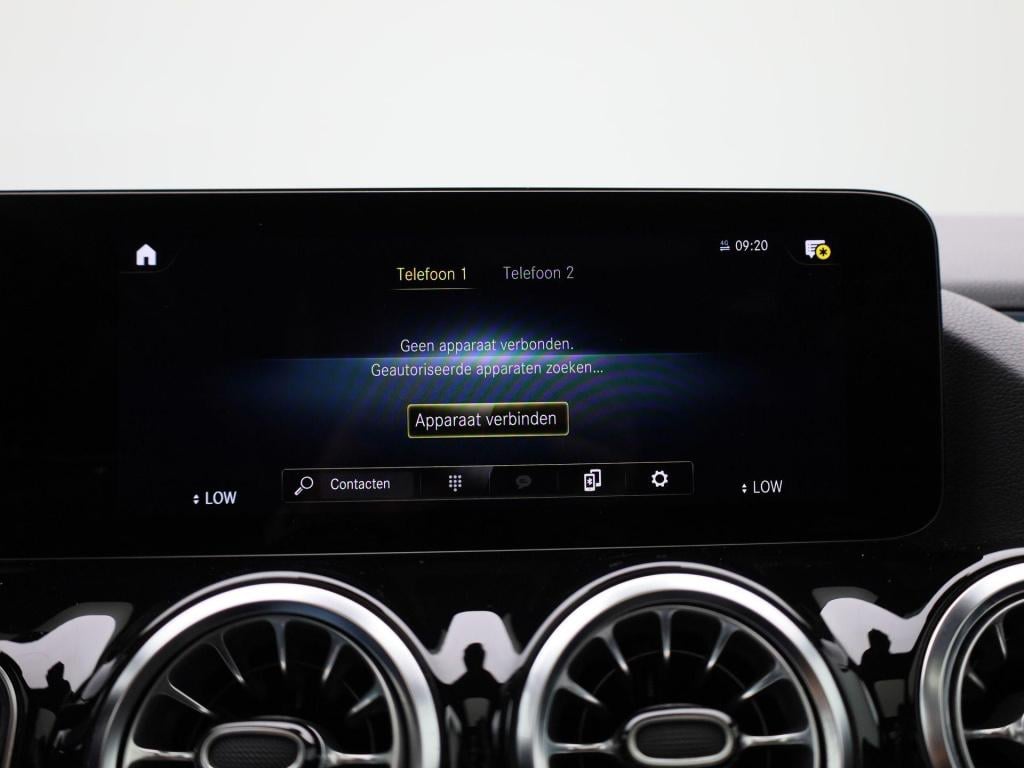 Mercedes-Benz Gla-klasse 250 e amg line premium plus | automaat | panorama 