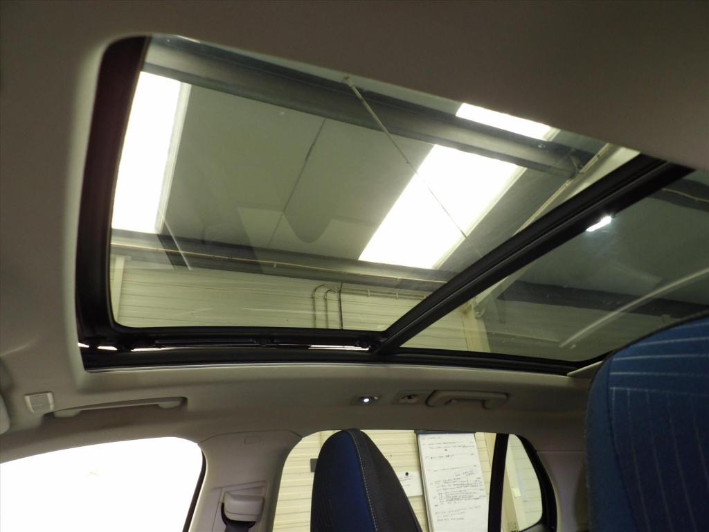 Lynk & Co 01 1.5td 261pk phev 7dcth