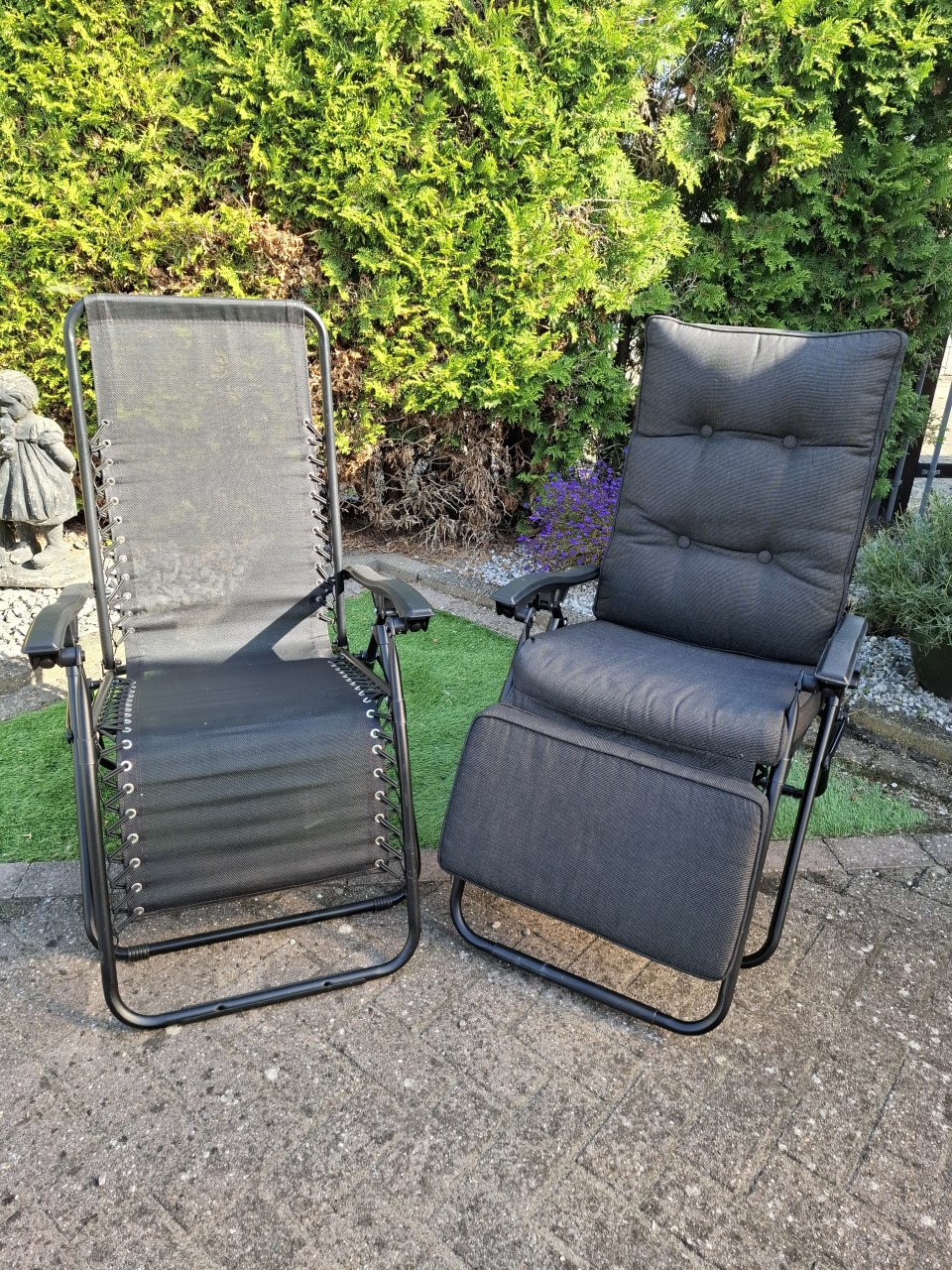 Twee fijne tuinstoelen