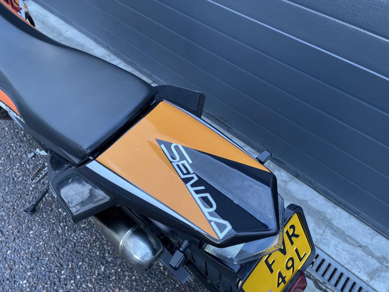 DERBI SENDA 50 SCHAKELBROMMER