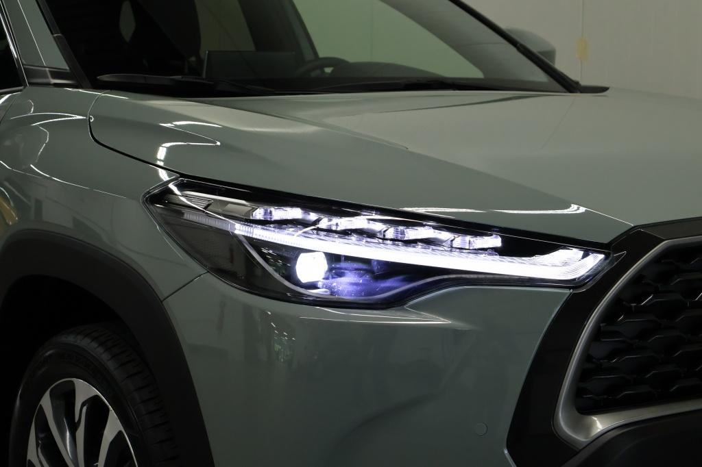 Toyota Corolla Cross hybrid 140 style