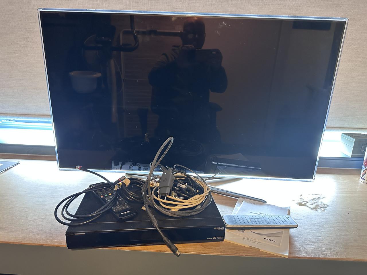 Samsung televisie en Humax kabeltelevisie ontvanger