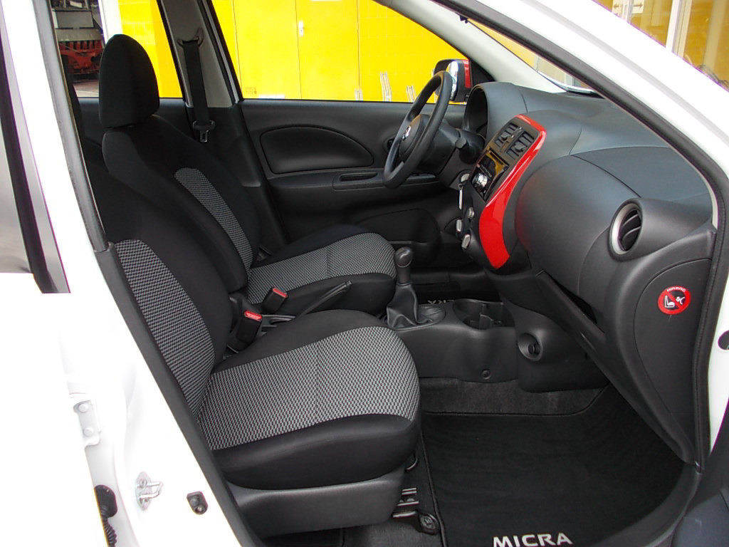 Nissan Micra 1.2 72kw dig-s 98pk 5-drs, colour-line, airco