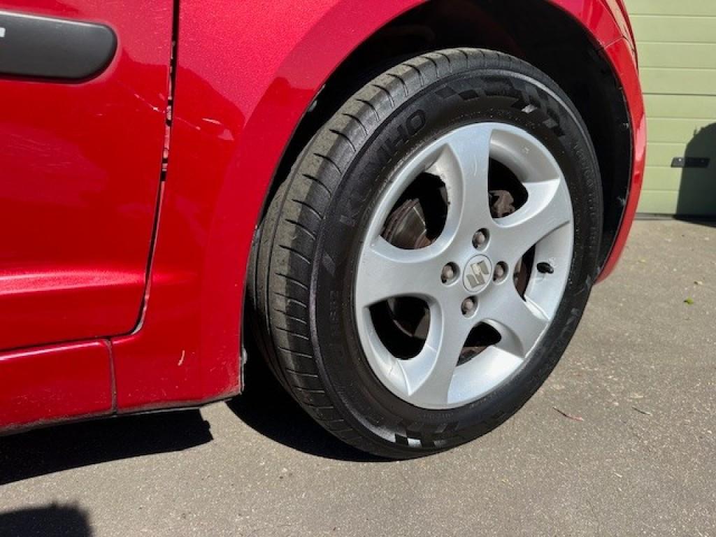 Suzuki Swift 1.3 shogun