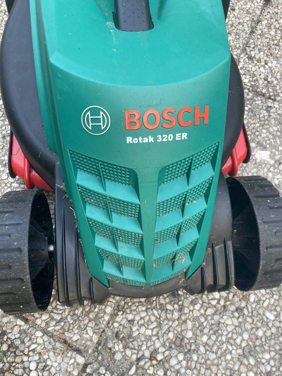 Grasmaaier Bosch Rotak 320 ER 1200kw