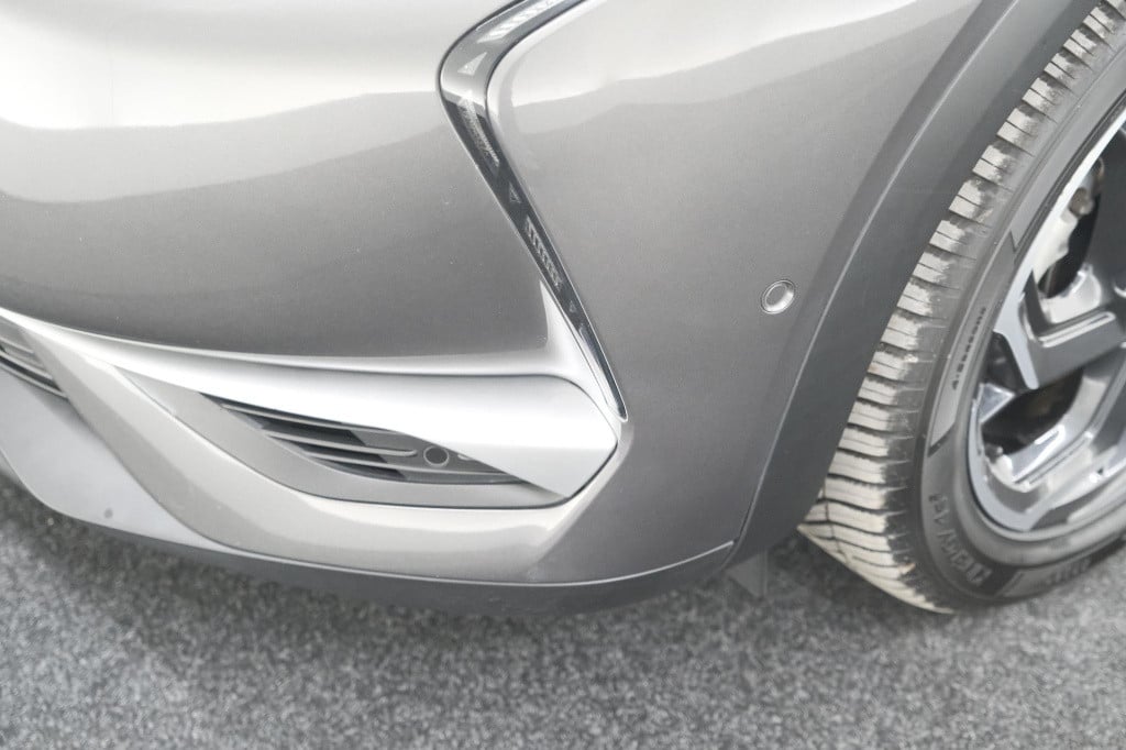 Ds Ds 3 crossback 50 kwh e-tense so chic | camera | dodehoekdetectie | head