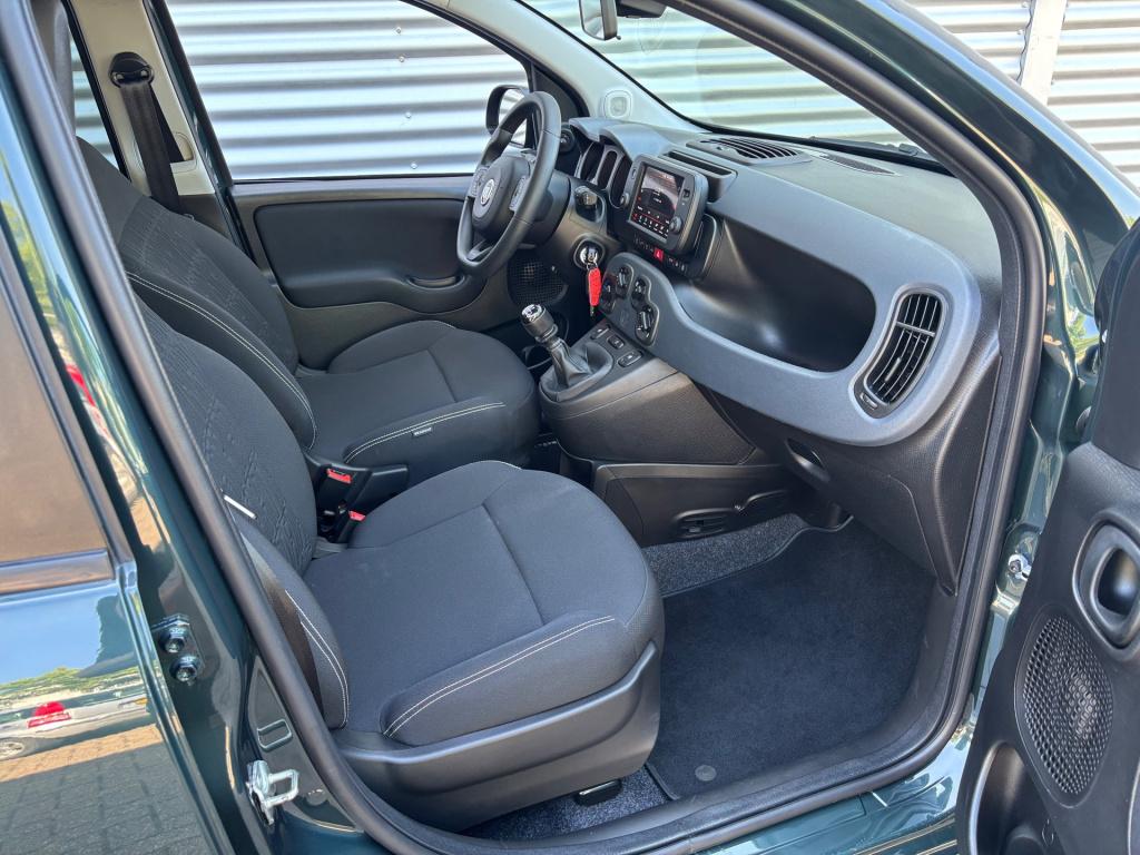 Fiat Panda 1.0 hybrid cross