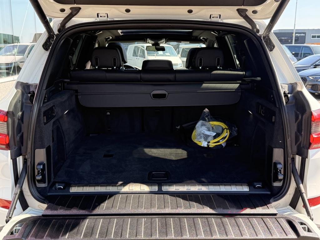 BMW X5 xdrive45e high executive | m pakket | pano | luchtvering | trekhaak 