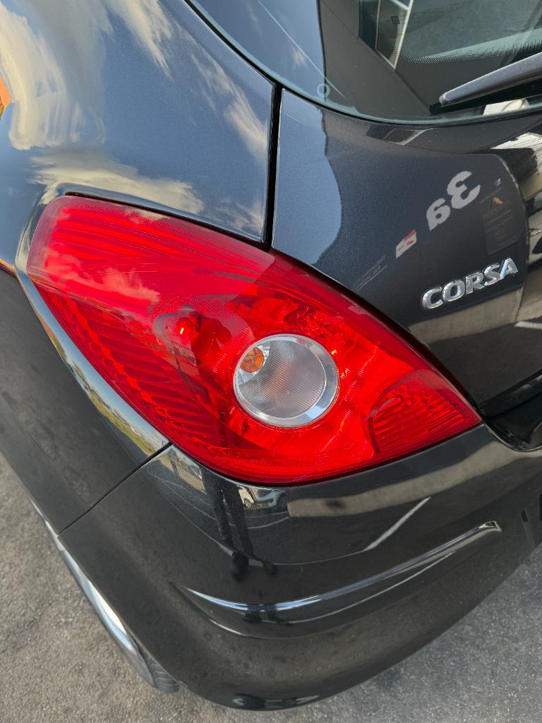 Opel Corsa 1.2-16v anniversary edition - airco