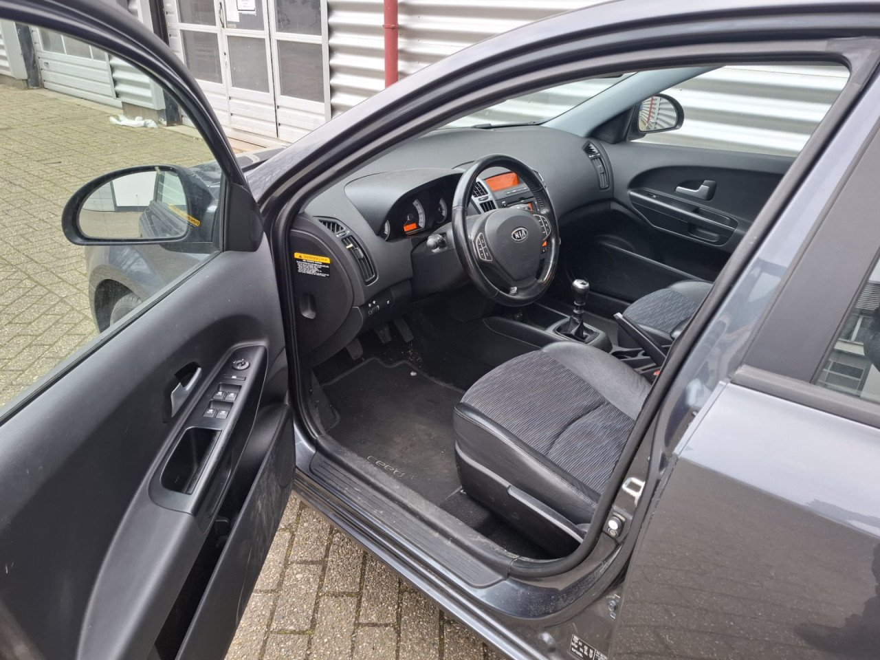 Kia cee'd Sporty Wagon 1.6 Business Edition
