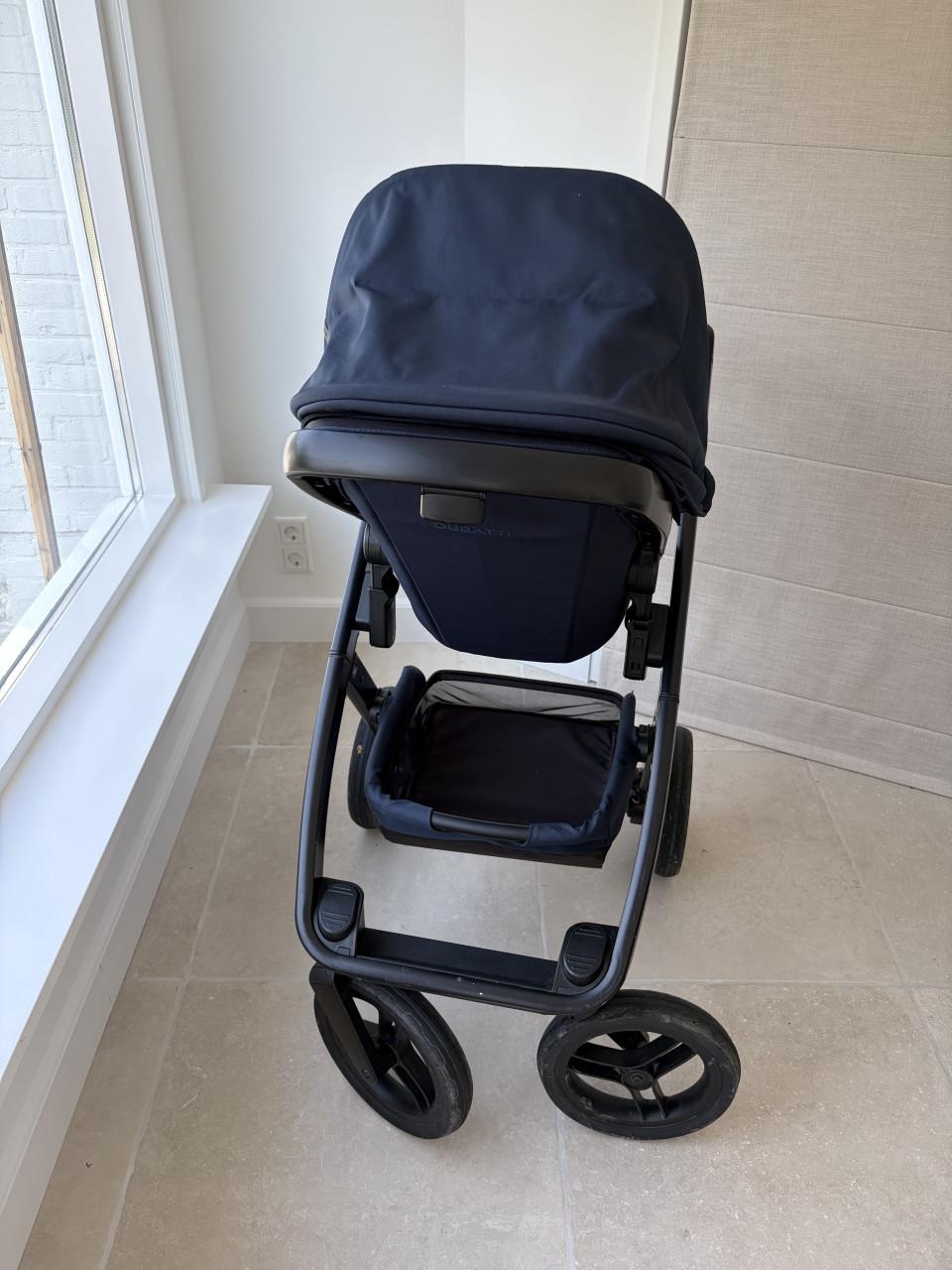 Dubatti Two kinderwagen