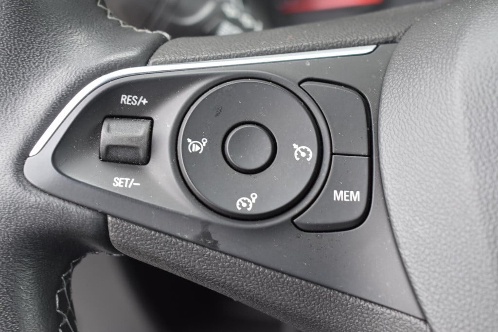 Opel Crossland X 1.2 turbo ultimate 130pk | navi | camera | apple carplay/a