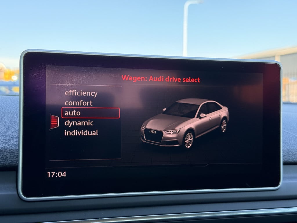 Audi A4 limousine | achteruitrijcamera | keyless | digital dash | 2.0 tfsi