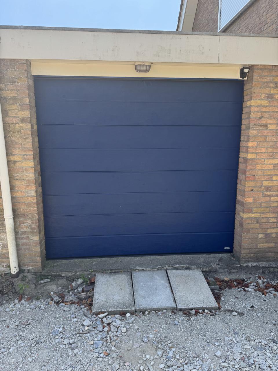Elektronische garagedeur