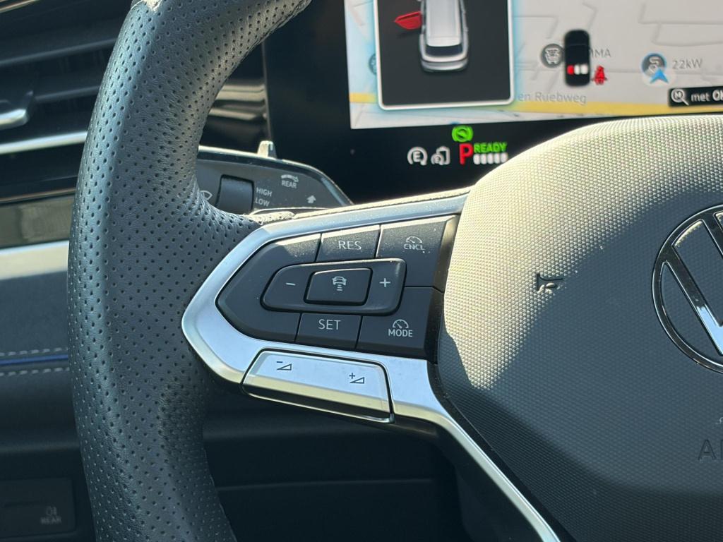 Volkswagen Passat variant 1.5 ehybrid r-line edition nl-auto, soh 97% volle