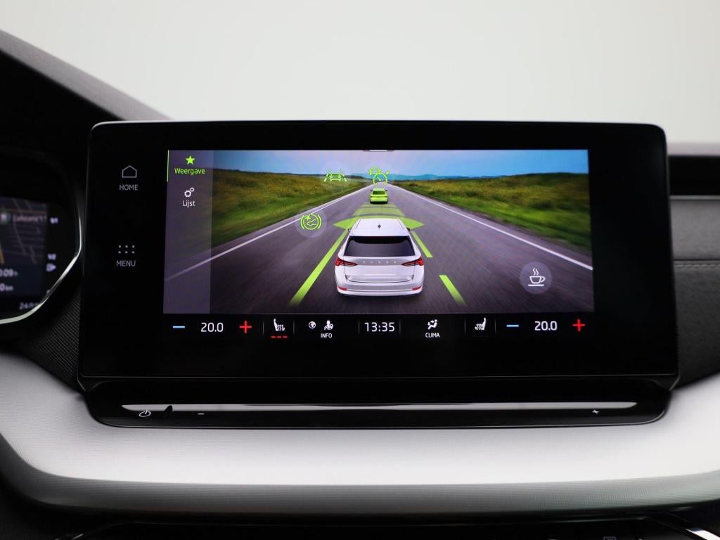 Skoda Octavia combi 1.5 tsi first edition | virtual cockpit | parkeer senso