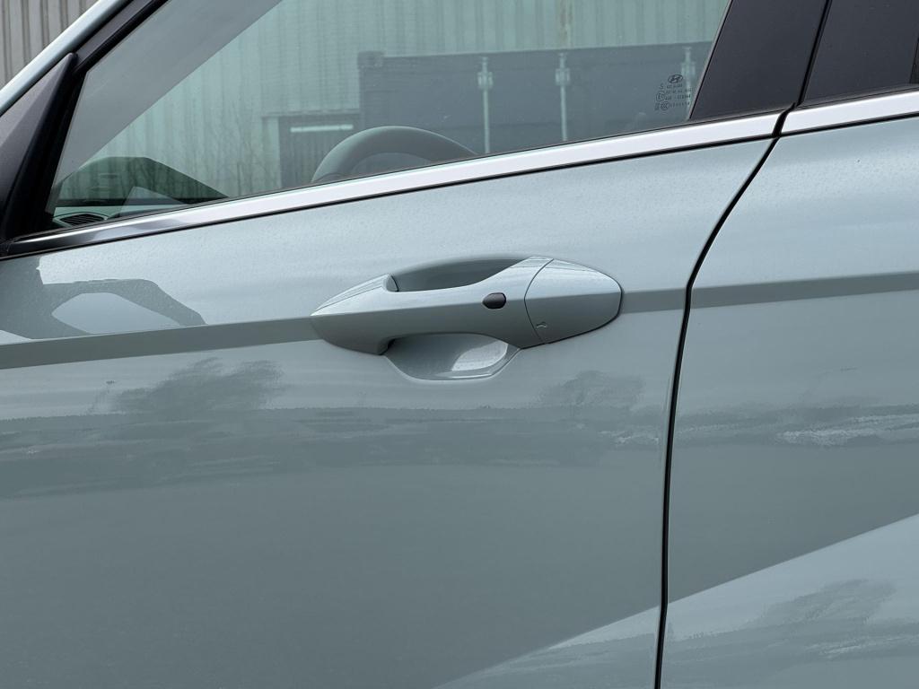 Hyundai Kona 1.6 gdi hev comfort plus