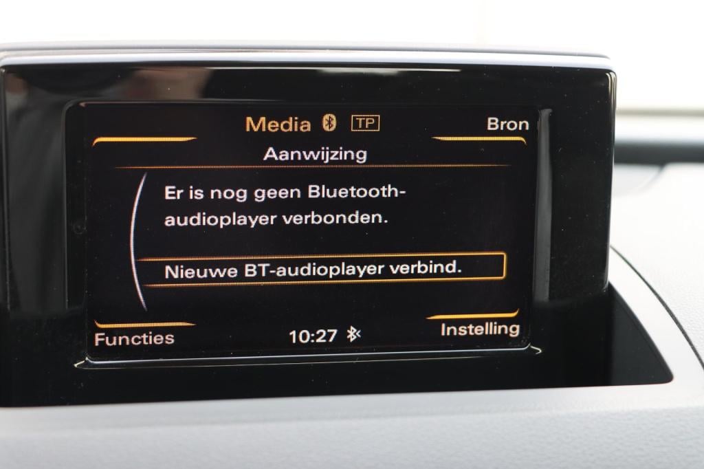 Audi Q3 1.4 tfsi pro line | navi | sensoren | cruise control